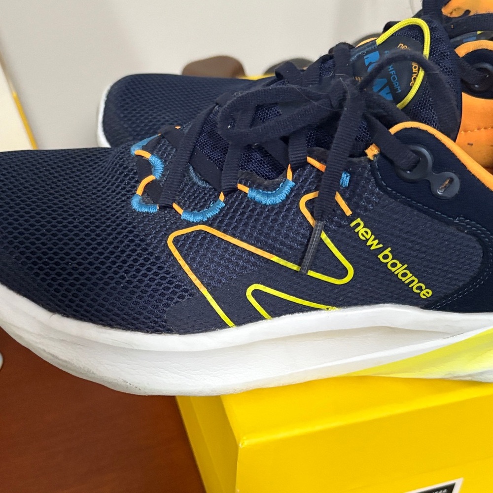New Balance Dark Blue and Yellow Sneakers - Picture 3 of 4